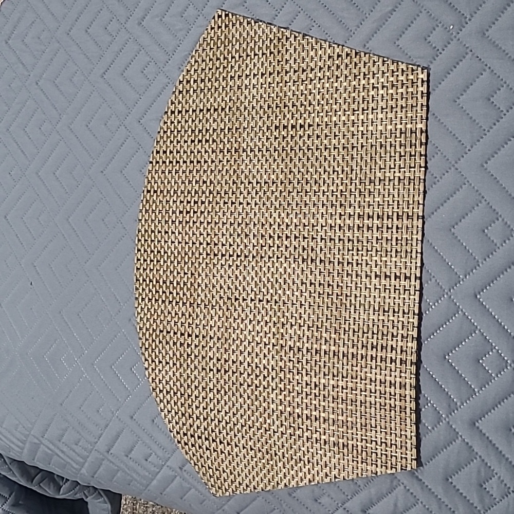 3/$15 Set of 6 Placemats NWOT